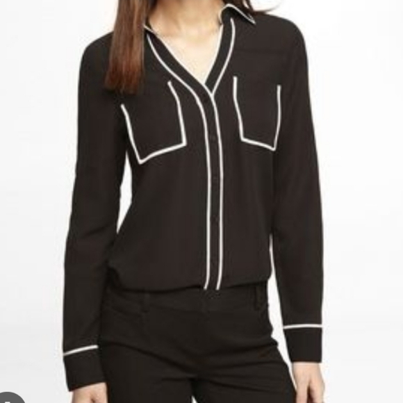 🦋Express portfonio blouse🦋 - Picture 2 of 5